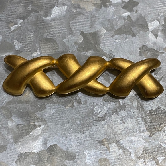 Jewelry - Vintage XXX Matte Gold Brooch